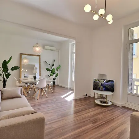 Apartment Casa Napoleon - Elegance & Comfort In The City Center - Clim *