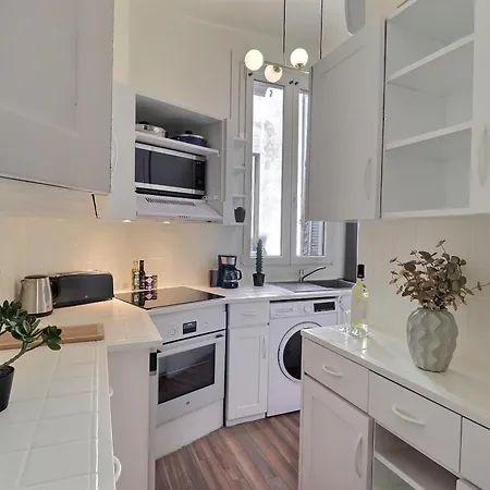 Casa Napoleon - Elegance & Comfort In The City Center - Clim Apartment *